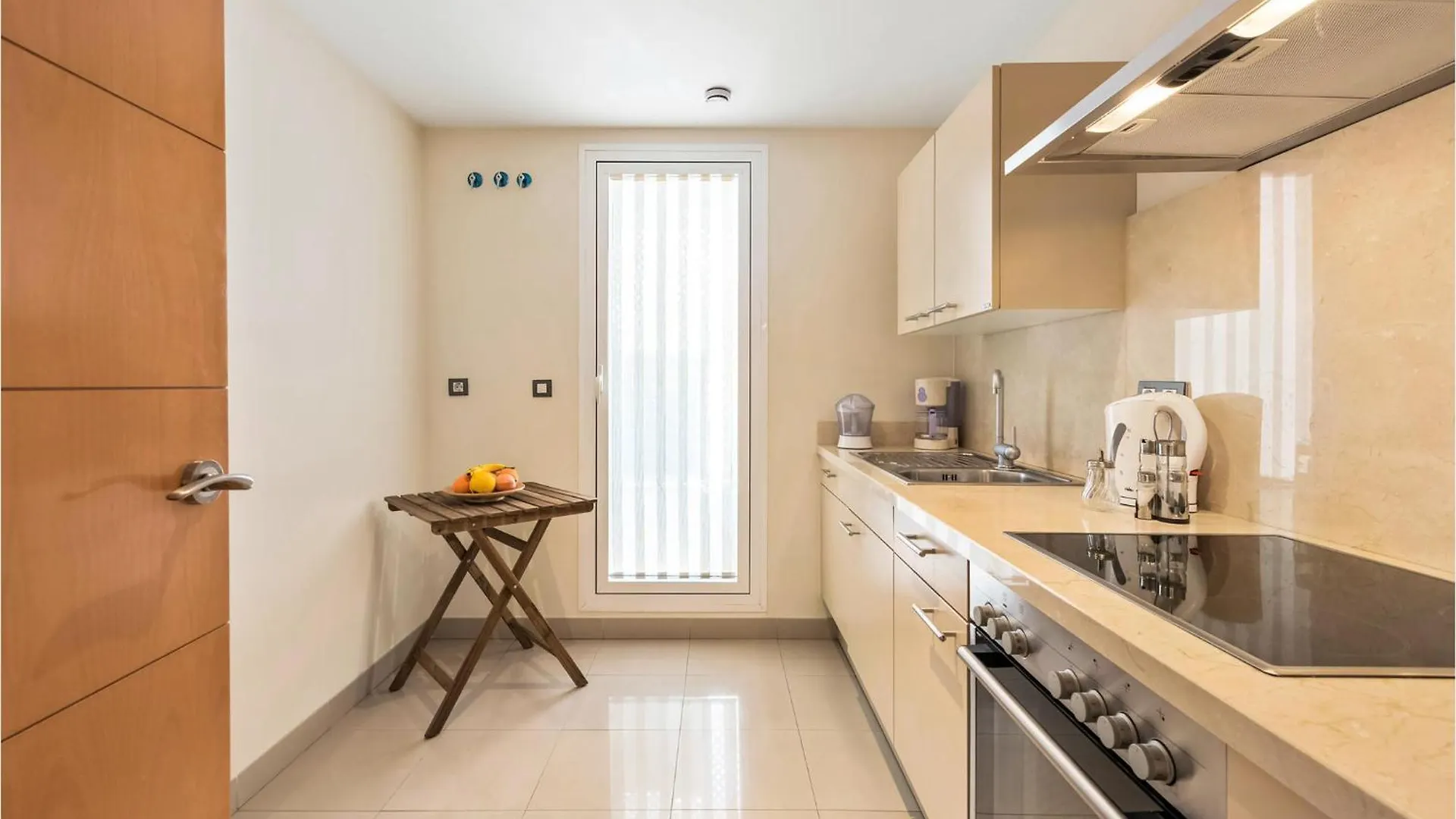 3 Bedroom Beautiful Apartment In Estepona Spain